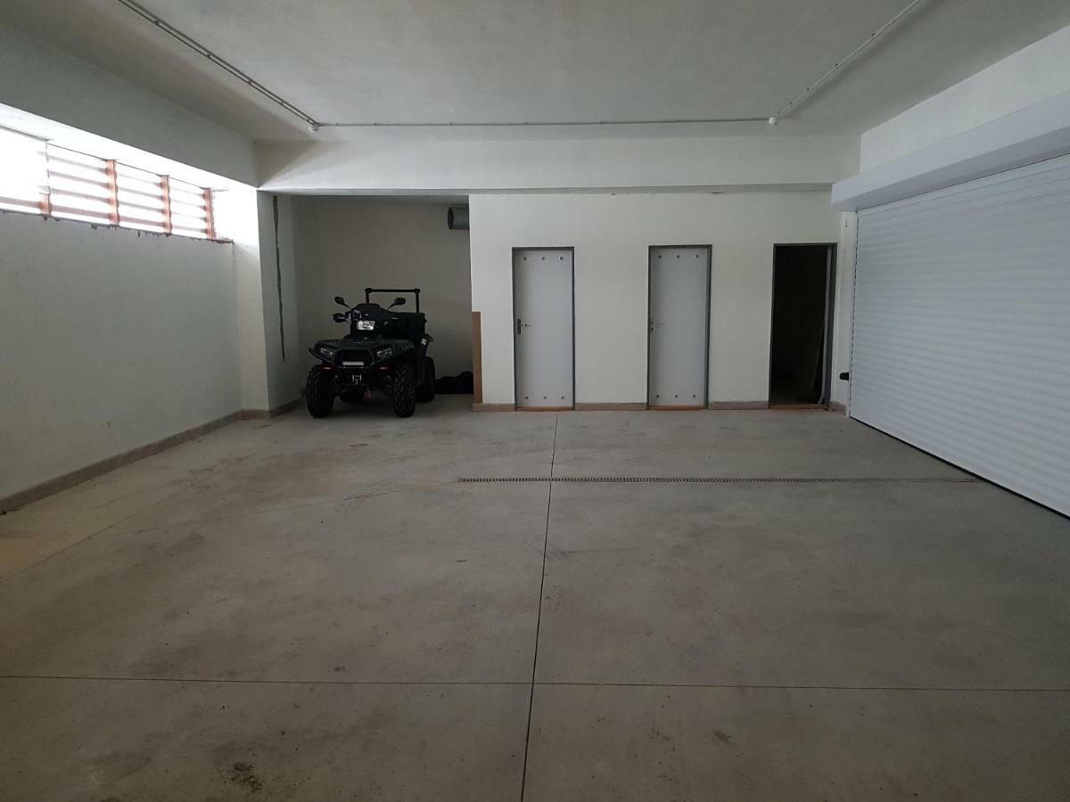 Apartman-Bruno Donovaly Exteriör bild